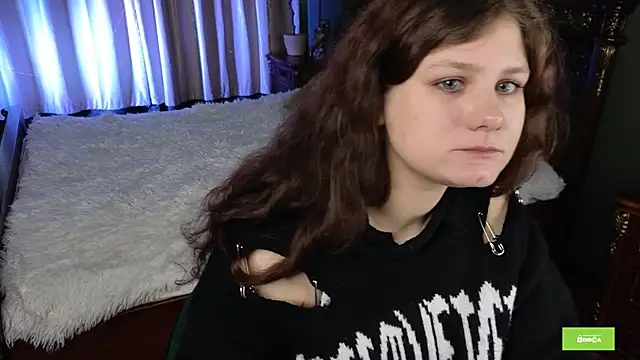 Snapshot of Charlotte_wow chatting on 26, 6, 2026 Charlotte wow online show from 26, 6, 2026
