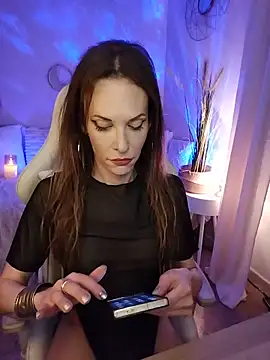 Luna Kitanna online show from 19, 5, 2026