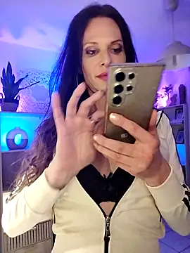 Luna Kitanna online show from 21, 3, 2025