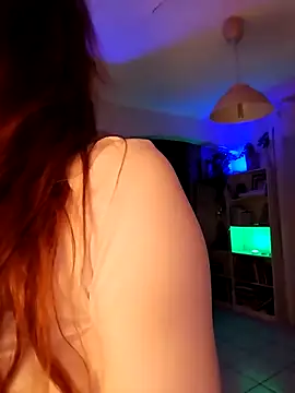 Luna Kitanna online show from 28, 1, 2025