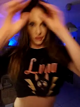 Luna Kitanna online show from 9, 9, 2025