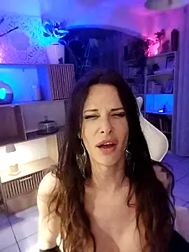 Luna Kitanna online show from 22, 3, 2025