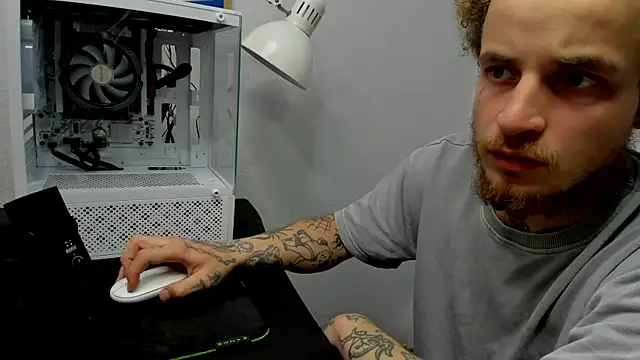 layneinchains online show from 19, 11, 2025