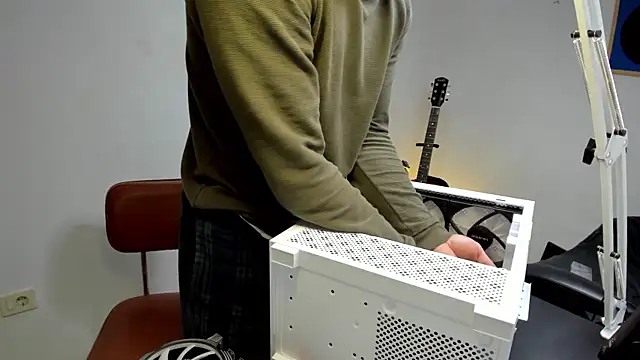 layneinchains online show from 20, 12, 2025