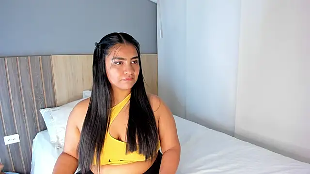 hannnasmith online show from 6, 11, 2025