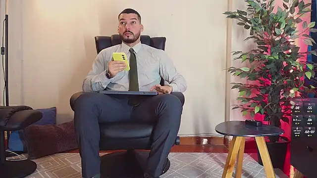 HenryBenso online show from 8, 9, 2025