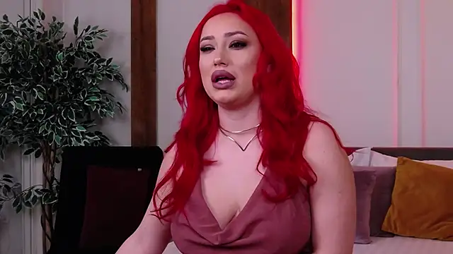 EmyHilton online show from 3, 2, 2026