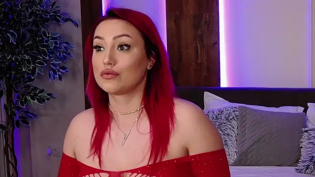 EmyHilton online show from 19, 3, 2025