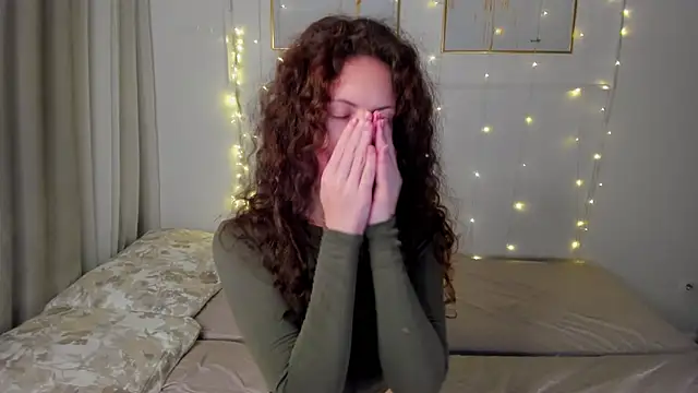 RubyAttwood online show from 6, 11, 2025