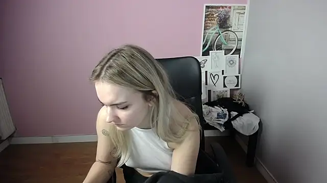 viktoria lovely online show from 27, 12, 2024