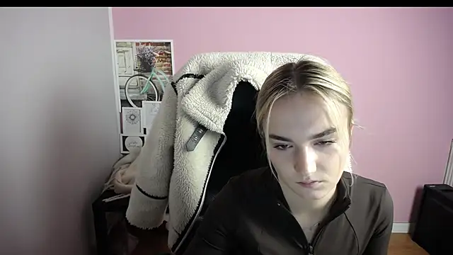 viktoria lovely online show from 2, 12, 2025