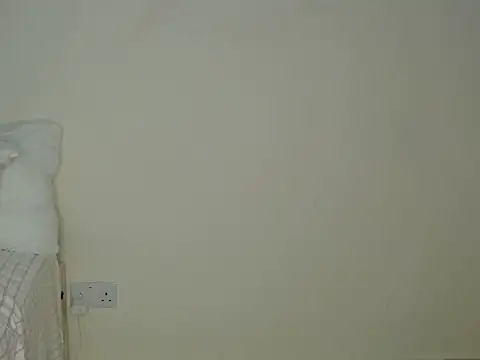 Perqueen online show from 15, 1, 2025