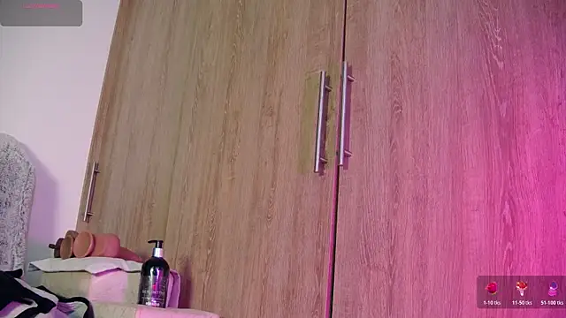 aidaadams online show from 14, 11, 2025