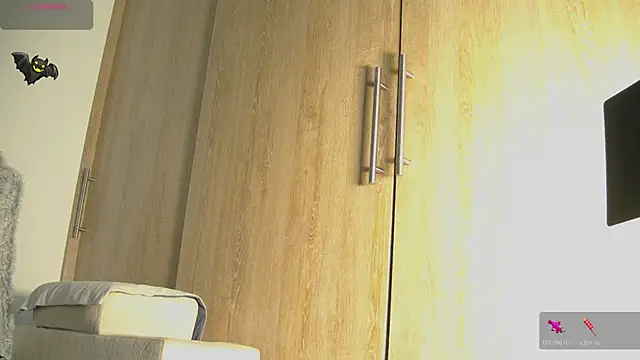 aidaadams online show from 28, 10, 2025