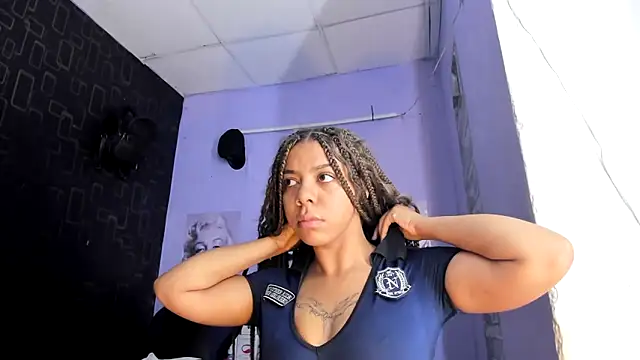 Alika01 online show from 16, 3, 2025