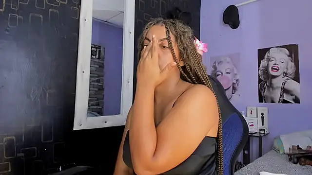 Alika01 online show from 14, 3, 2025