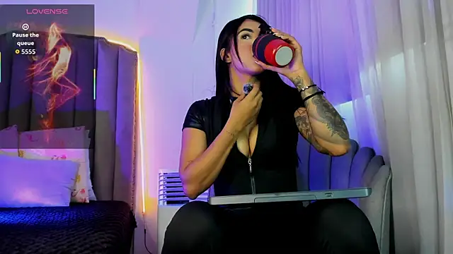 Scarleth6 online show from 2, 7, 2026