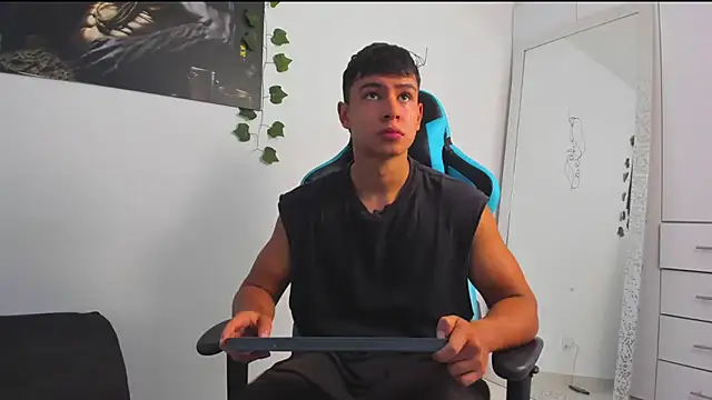 Bray Kevin online show from 5, 3, 2025