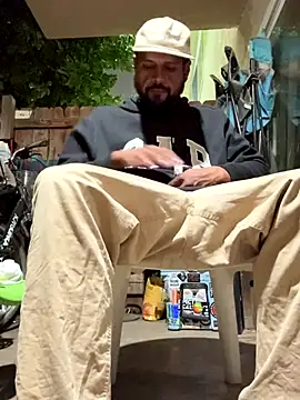 Snapshot of MrDickUdown24_7 chatting on 5, 11, 2025 MrDickUdown24 7 online show from 5, 11, 2025