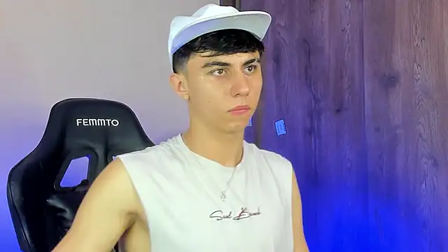 Demian cute18 online show from 23, 2, 2026