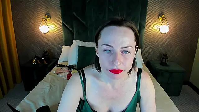 Jaqueline Richardson online show from 7, 3, 2025