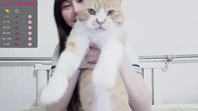 mimi-yangyang online show from 17, 2, 2025