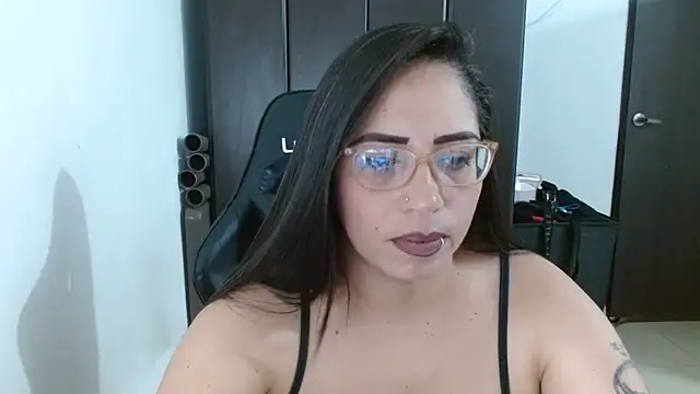 natashasmithe online show from 15, 3, 2025