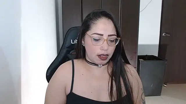 natashasmithe online show from 28, 9, 2025