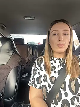 StasyWood online show from 1, 3, 2025