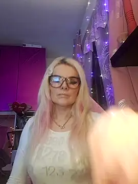 Angeldevilus online show from 2, 3, 2025