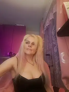 Angeldevilus online show from 13, 3, 2025