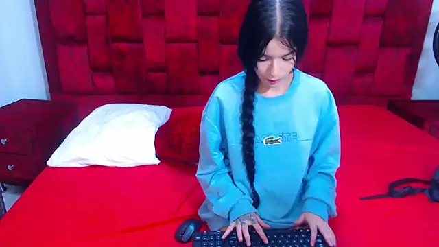 Couple No Limits online show from 13, 3, 2026