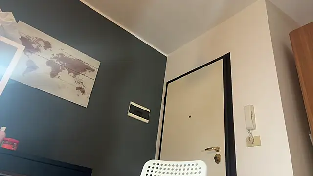 Monicbabe online show from 13, 5, 2026