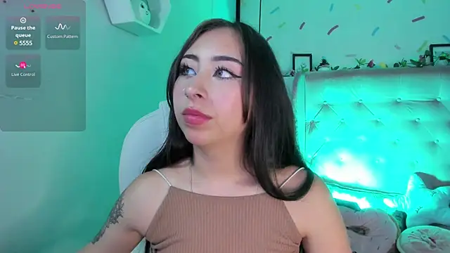  cloe martinez online show from 19, 3, 2025