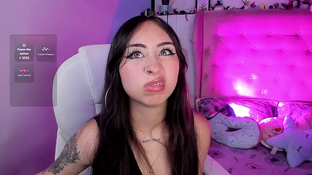  cloe martinez online show from 9, 3, 2025