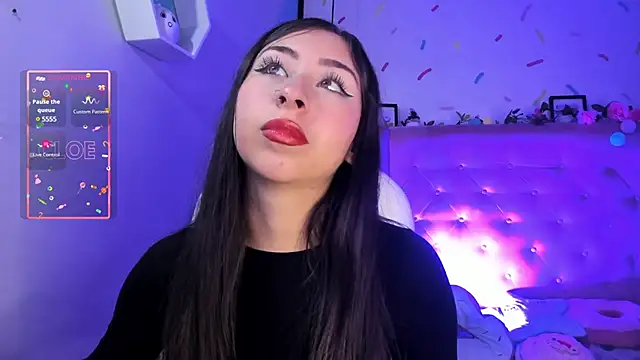  cloe martinez online show from 17, 2, 2025