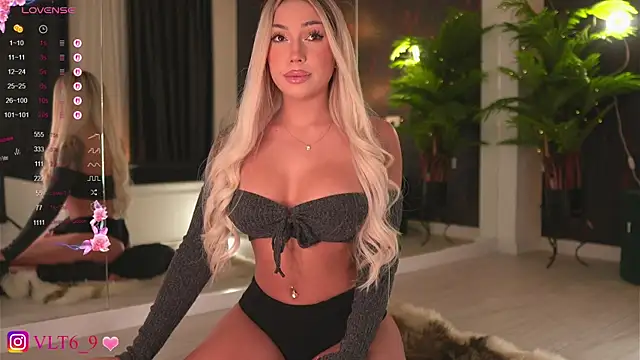 violettabunny03 online show from 28, 10, 2025