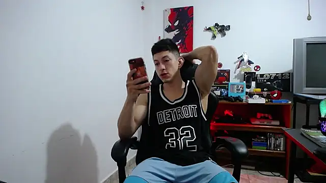 Snapshot of Iam_yourbabyprincess_XD chatting on 4, 2, 2026 Iam yourbabyprincess XD online show from 4, 2, 2026