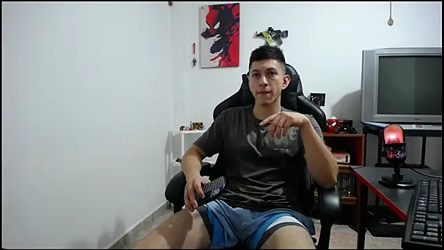 Snapshot of Iam_yourbabyprincess_XD chatting on 2, 10, 2025 Iam yourbabyprincess XD online show from 2, 10, 2025