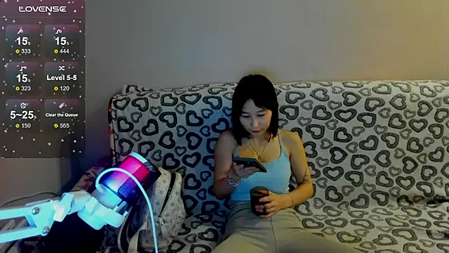 SaraXray online show from 21, 12, 2025