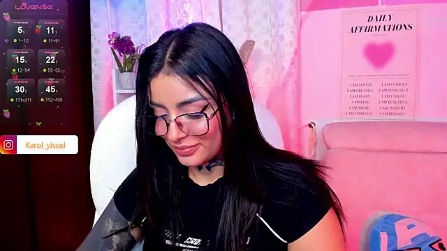 Hinataw33d01 online show from 15, 2, 2025