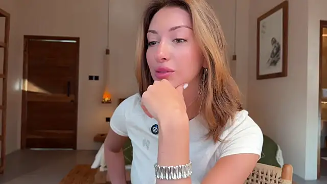 Snapshot of Monika_Taylor17 chatting on 18, 7, 2026 Monika Taylor17 online show from 18, 7, 2026