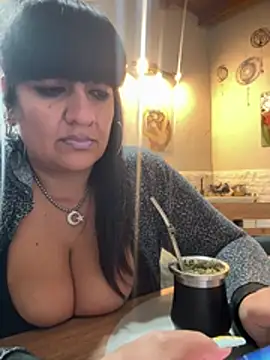 Sensualmente333 online show from 24, 6, 2026