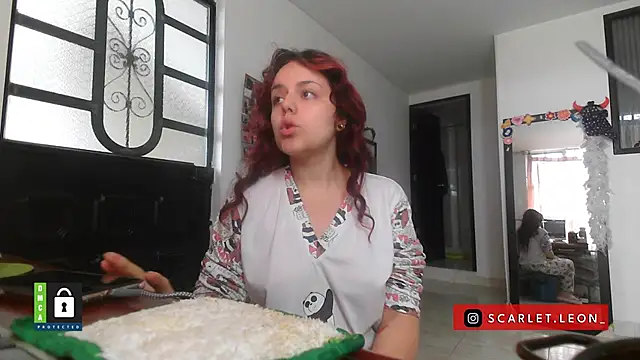 Scarletleon77 online show from 29, 10, 2025