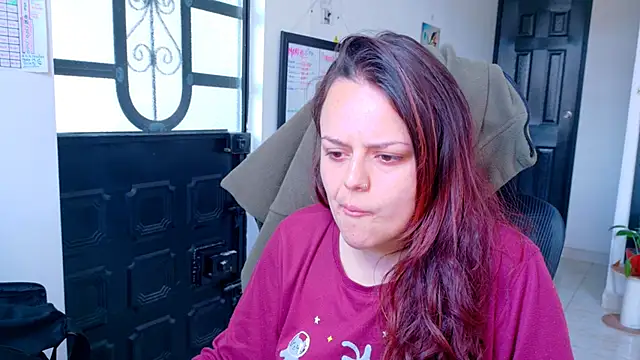 Scarletleon77 online show from 28, 7, 2026
