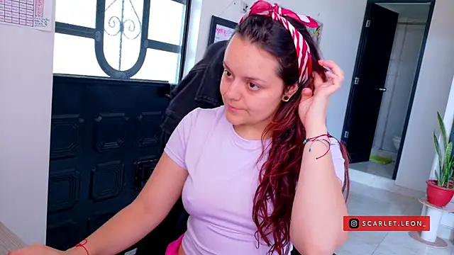 Scarletleon77 online show from 13, 7, 2026
