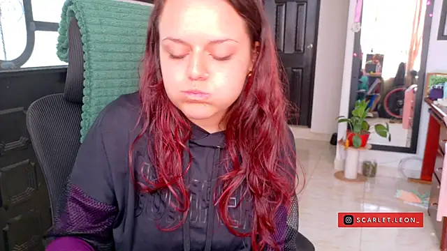 Scarletleon77 online show from 3, 8, 2026