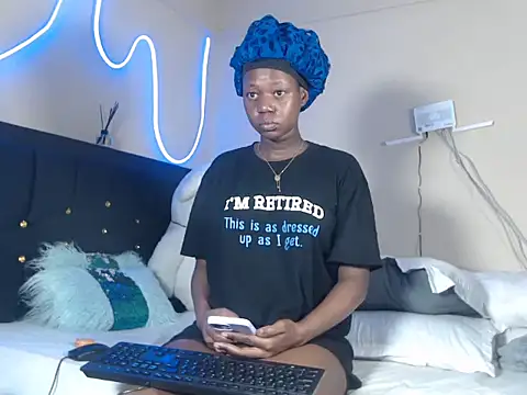 leslie bebby2 online show from 21, 9, 2025