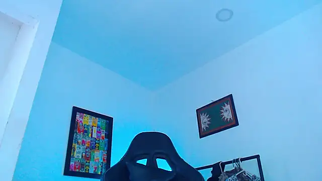 Snapshot of yosoy_enzo2020 chatting on 22, 2, 2026 yosoy enzo2020 online show from 22, 2, 2026