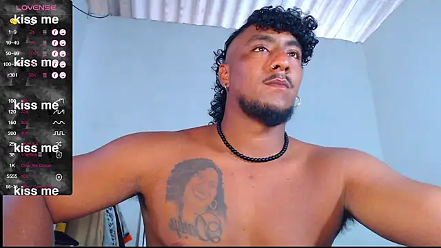 yosoy enzo2020 online show from 10, 3, 2025